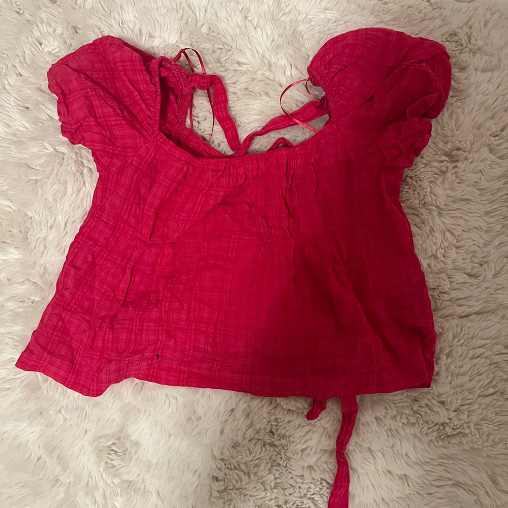 hot pink cropped blouse